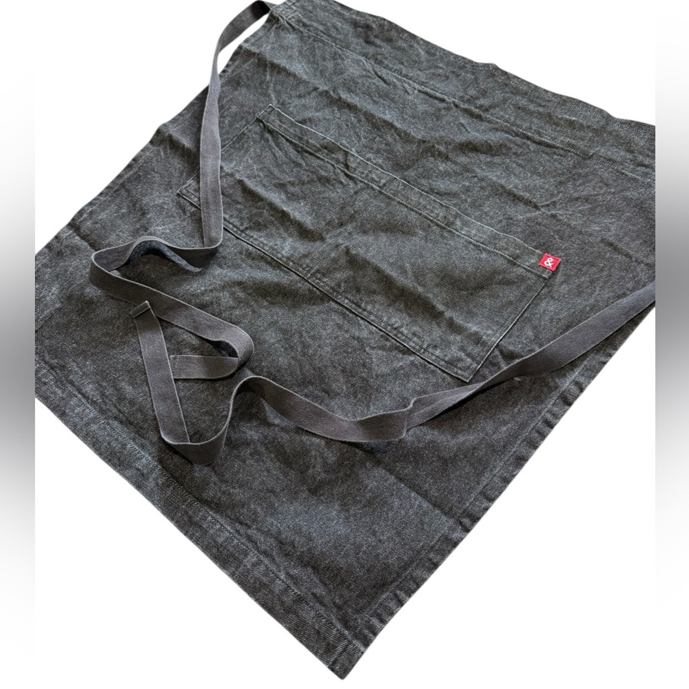 Hedley & Bennett Bistro Half Waist Apron - Picture 4 of 6